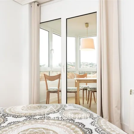 Myhousespain - Primera Linea De Playa Con Parking * Gijon