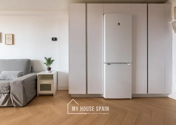 דירה Myhousespain - Primera Linea De Playa Con Parking גיחון