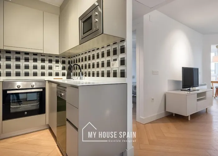 Myhousespain - Primera Linea De Playa Con Parking Хихон